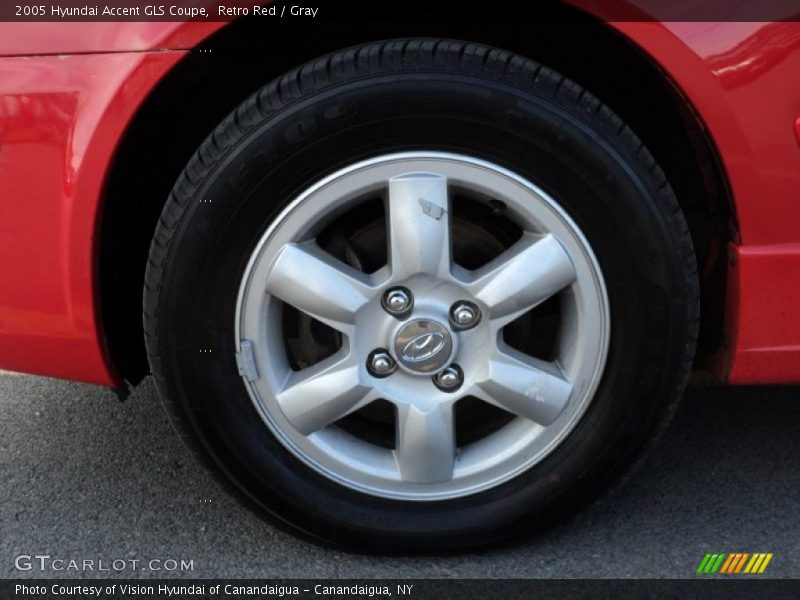 Retro Red / Gray 2005 Hyundai Accent GLS Coupe