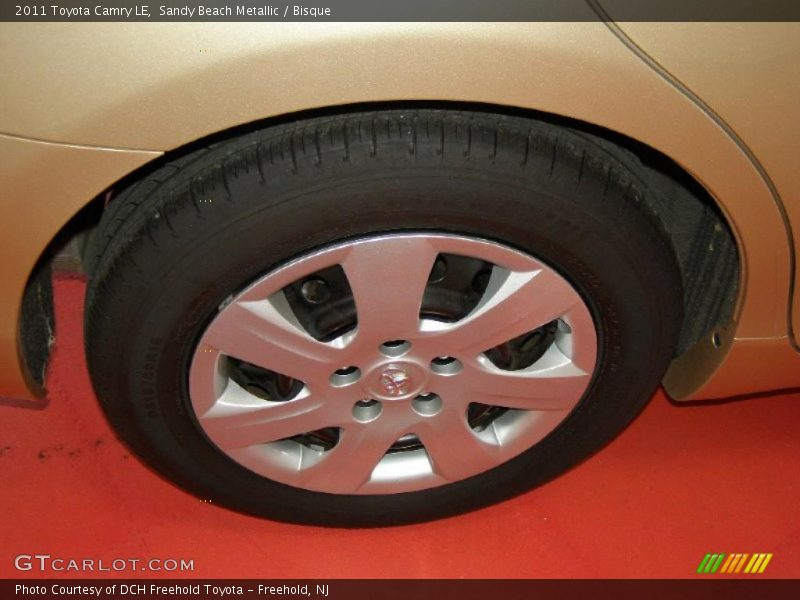 Sandy Beach Metallic / Bisque 2011 Toyota Camry LE