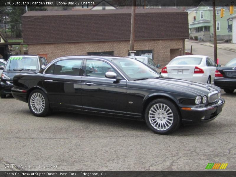 Ebony Black / Charcoal 2006 Jaguar XJ Vanden Plas