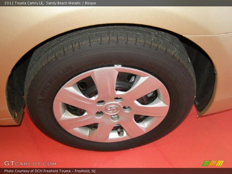 Sandy Beach Metallic / Bisque 2011 Toyota Camry LE