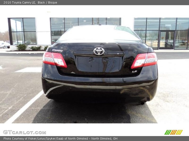 Black / Bisque 2010 Toyota Camry LE