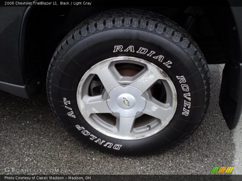 Black / Light Gray 2006 Chevrolet TrailBlazer LS