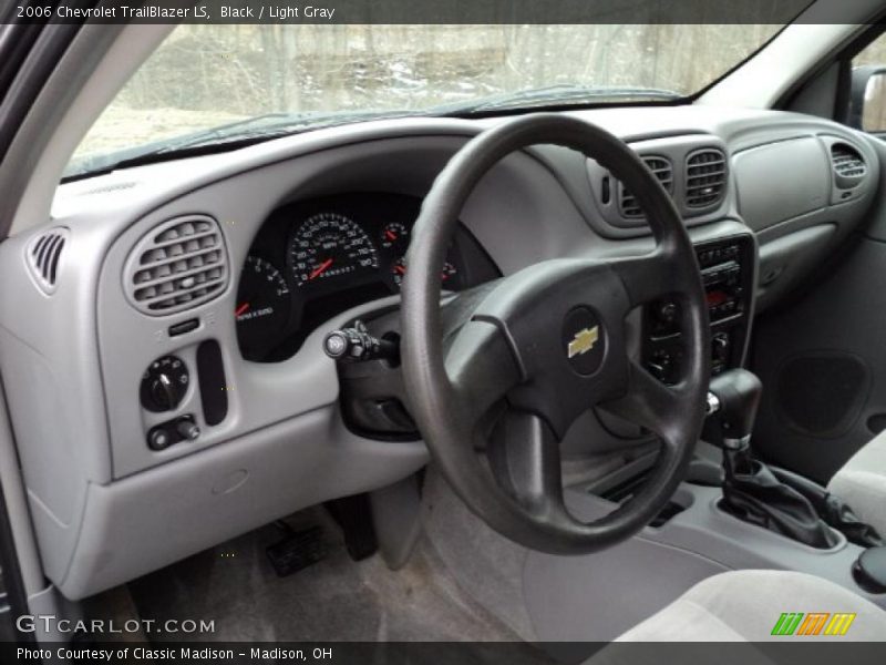 Black / Light Gray 2006 Chevrolet TrailBlazer LS