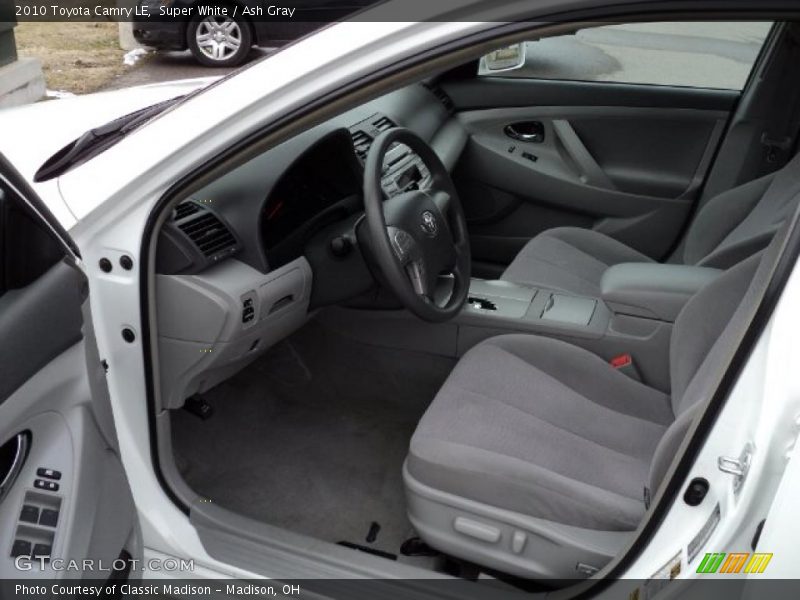 Super White / Ash Gray 2010 Toyota Camry LE