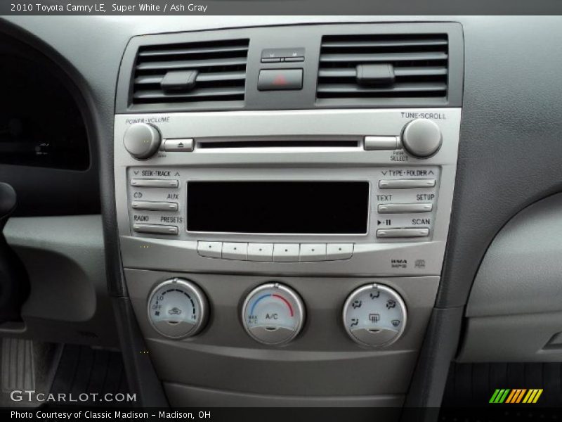 Super White / Ash Gray 2010 Toyota Camry LE