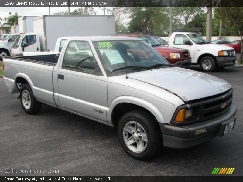 Silver Metallic / Gray 1995 Chevrolet S10 LS Regular Cab