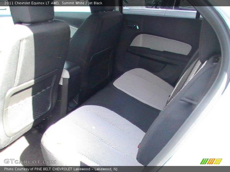 Summit White / Jet Black 2011 Chevrolet Equinox LT AWD