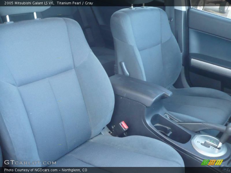 Titanium Pearl / Gray 2005 Mitsubishi Galant LS V6