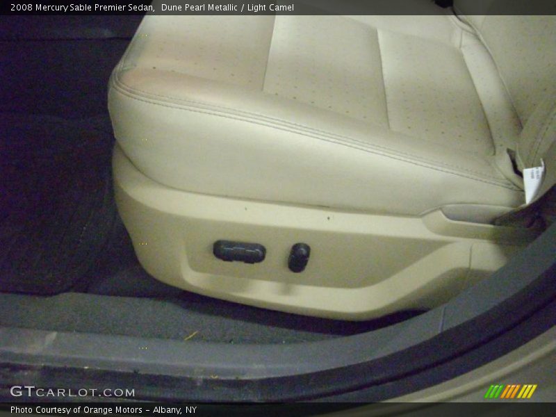 Dune Pearl Metallic / Light Camel 2008 Mercury Sable Premier Sedan