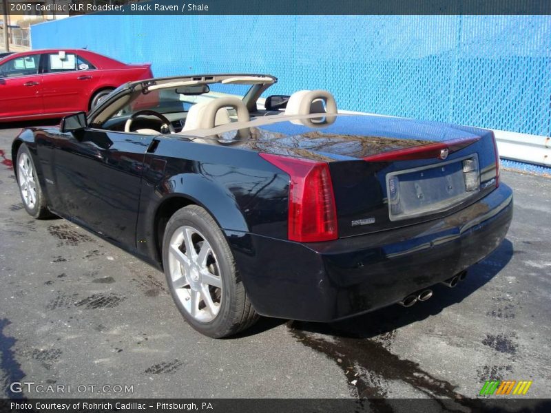 Black Raven / Shale 2005 Cadillac XLR Roadster