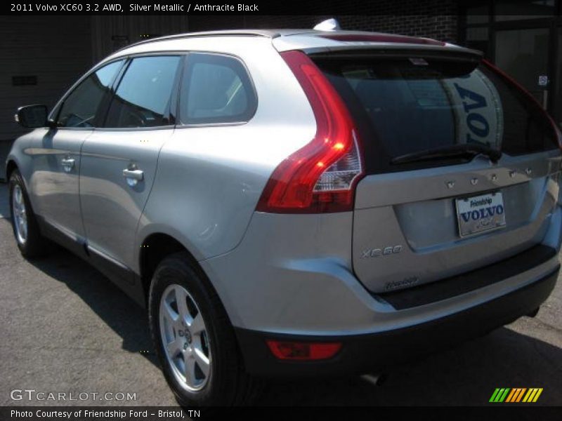 Silver Metallic / Anthracite Black 2011 Volvo XC60 3.2 AWD