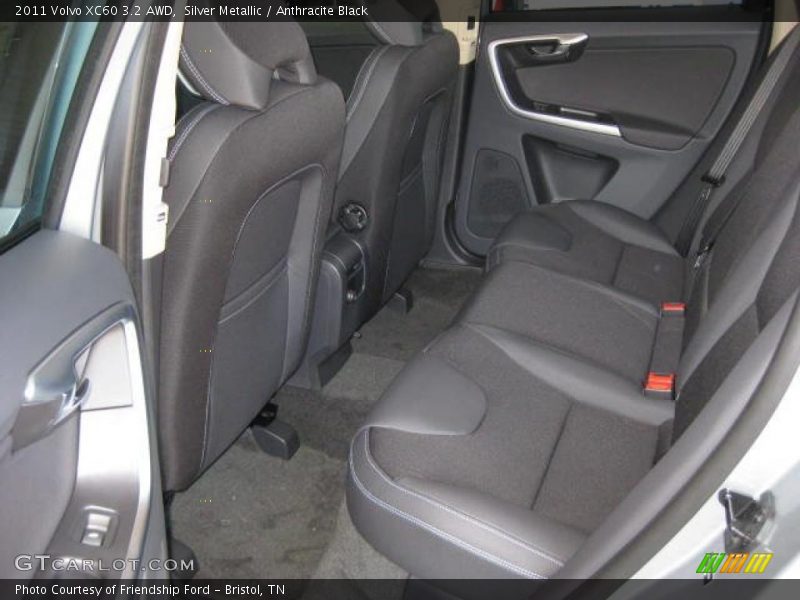 Silver Metallic / Anthracite Black 2011 Volvo XC60 3.2 AWD