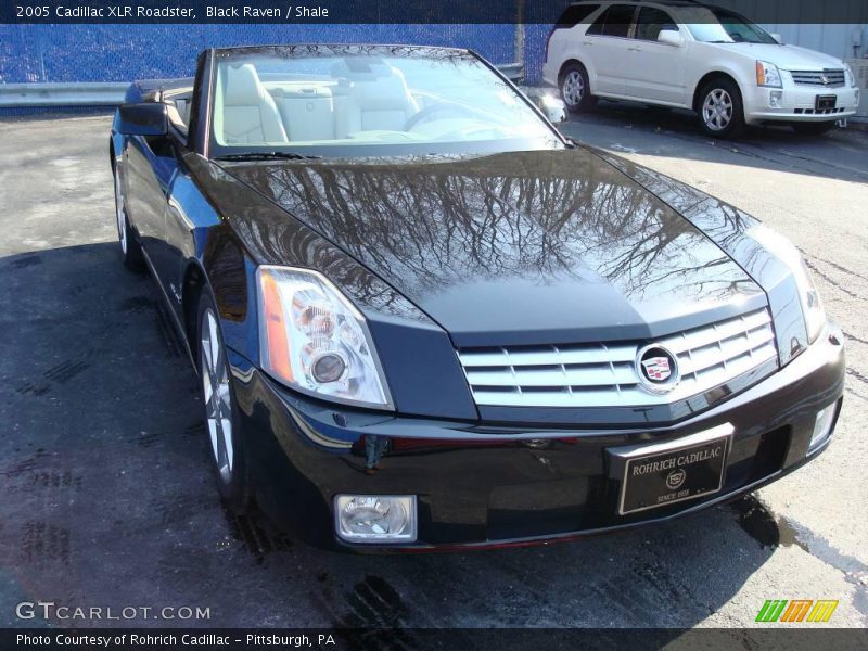 Black Raven / Shale 2005 Cadillac XLR Roadster