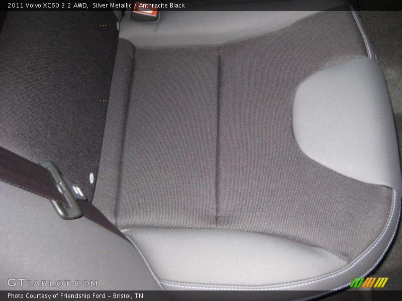 Silver Metallic / Anthracite Black 2011 Volvo XC60 3.2 AWD