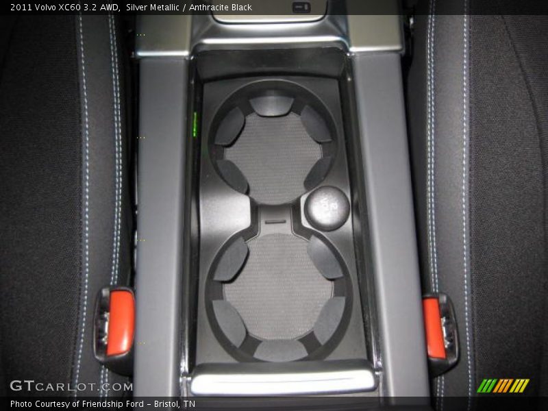 Silver Metallic / Anthracite Black 2011 Volvo XC60 3.2 AWD