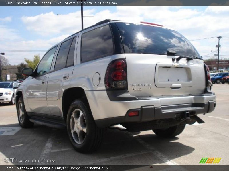 Silverstone Metallic / Light Gray 2005 Chevrolet TrailBlazer LT 4x4