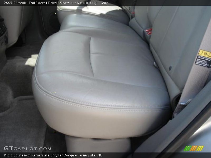 Silverstone Metallic / Light Gray 2005 Chevrolet TrailBlazer LT 4x4