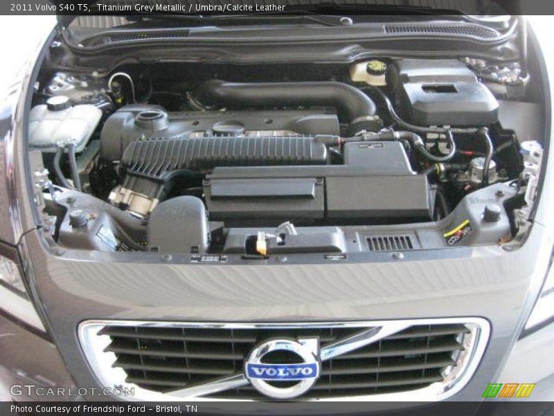  2011 S40 T5 Engine - 2.5 Liter Turbocharged DOHC 20-Valve VVT Inline 5 Cylinder