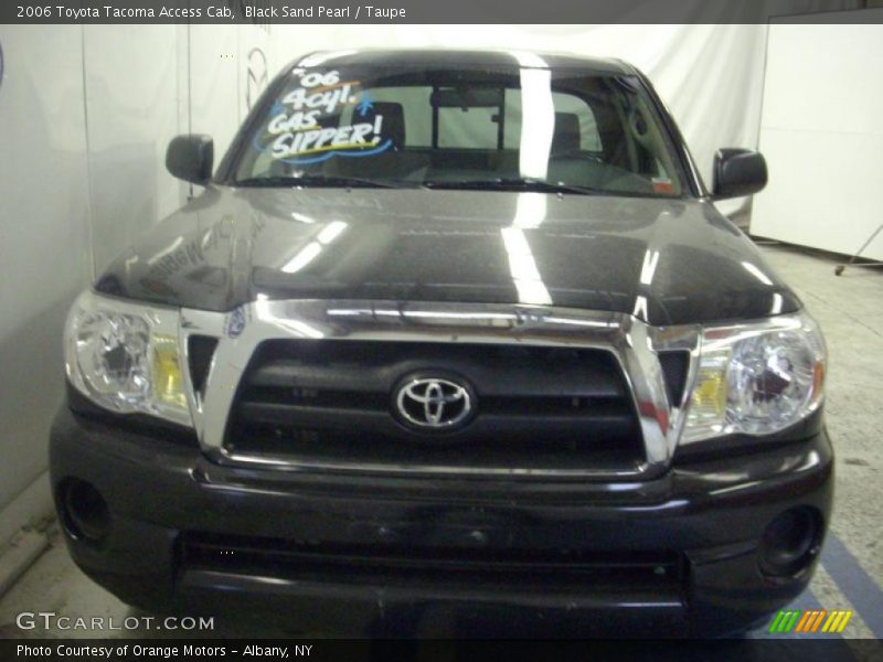 Black Sand Pearl / Taupe 2006 Toyota Tacoma Access Cab