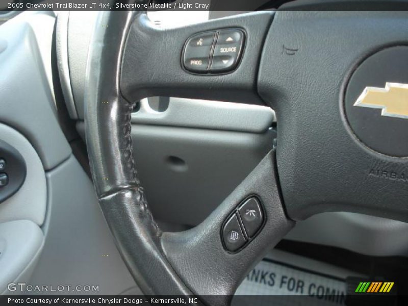 Silverstone Metallic / Light Gray 2005 Chevrolet TrailBlazer LT 4x4