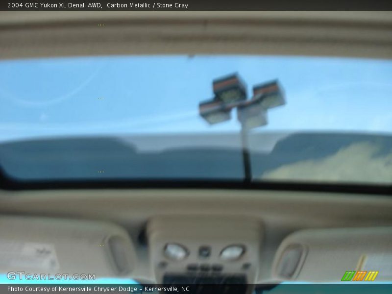 Carbon Metallic / Stone Gray 2004 GMC Yukon XL Denali AWD