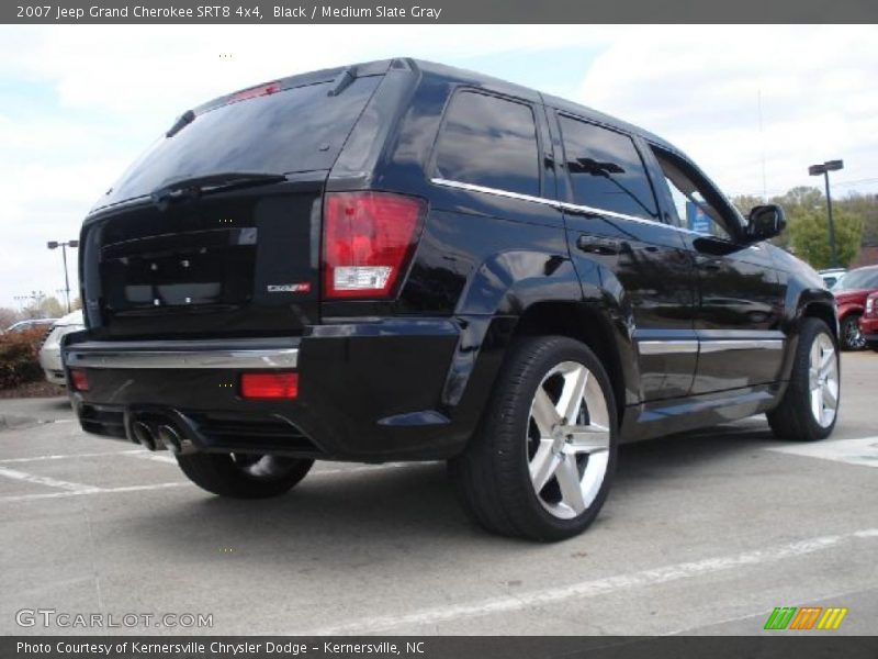  2007 Grand Cherokee SRT8 4x4 Black