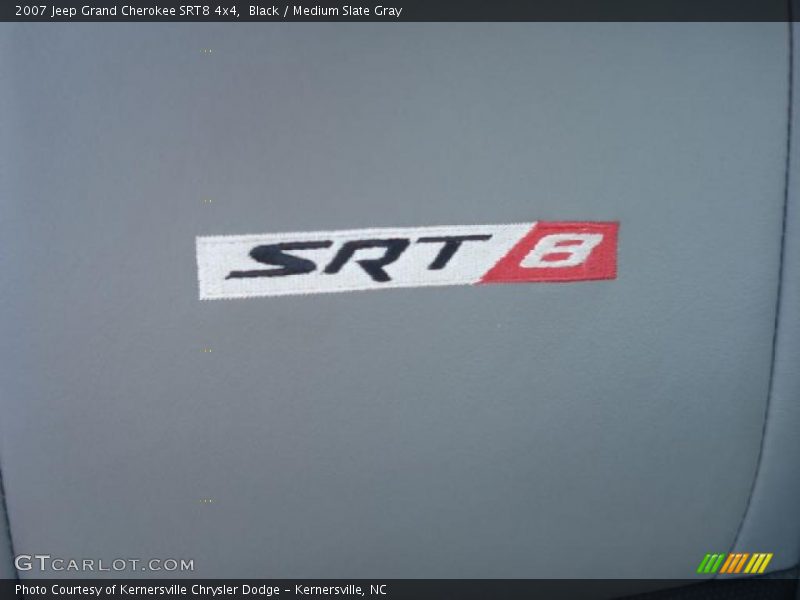  2007 Grand Cherokee SRT8 4x4 Logo