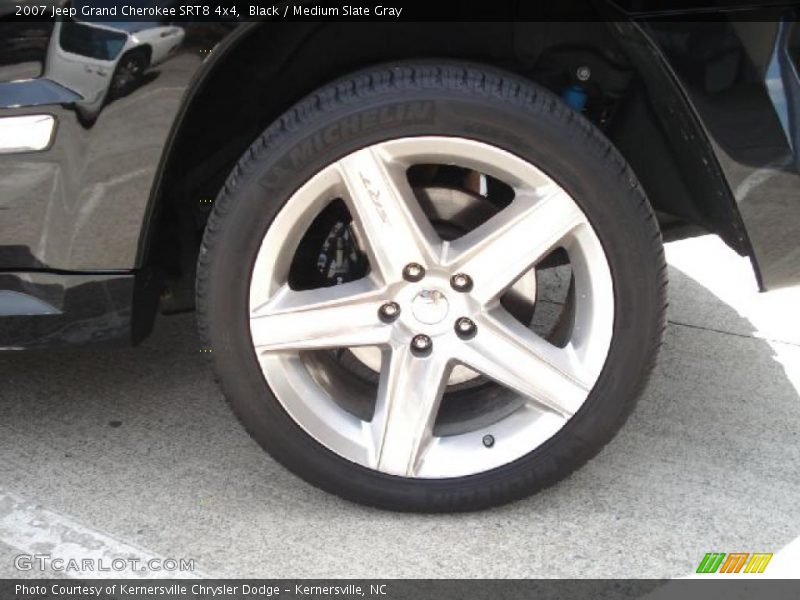  2007 Grand Cherokee SRT8 4x4 Wheel