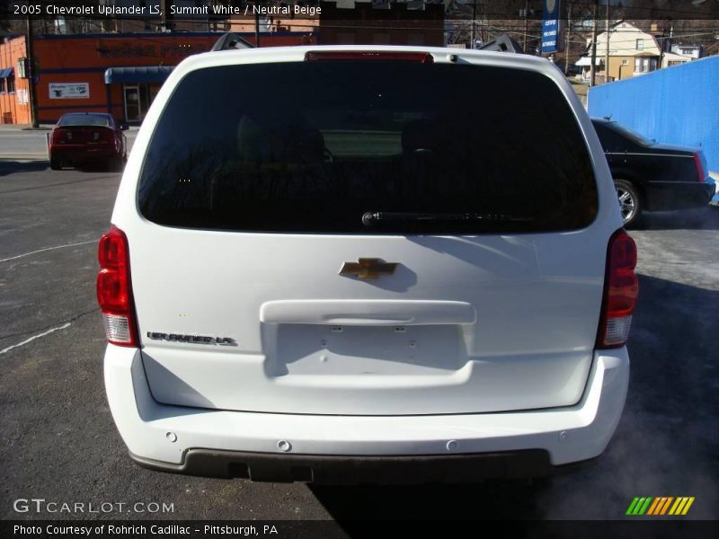 Summit White / Neutral Beige 2005 Chevrolet Uplander LS