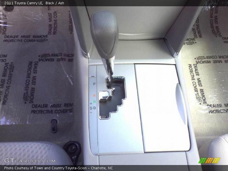 Black / Ash 2011 Toyota Camry LE