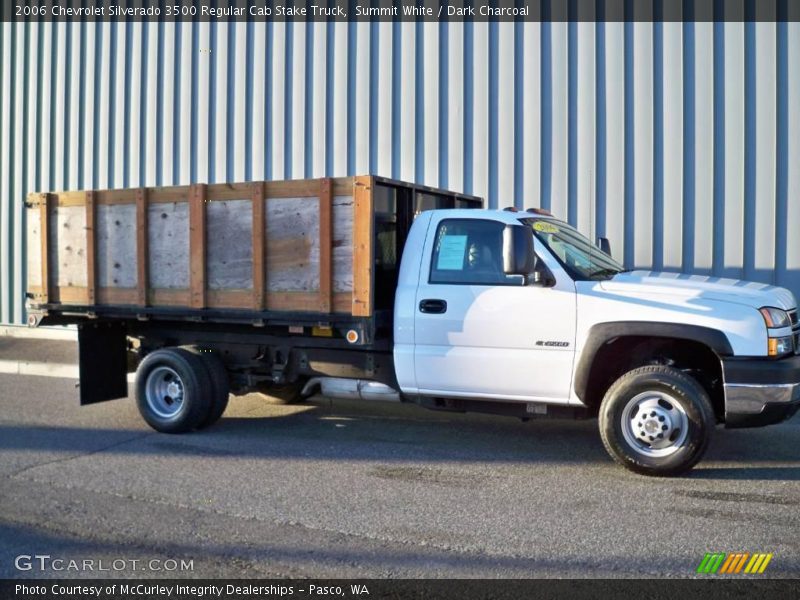 Summit White / Dark Charcoal 2006 Chevrolet Silverado 3500 Regular Cab Stake Truck