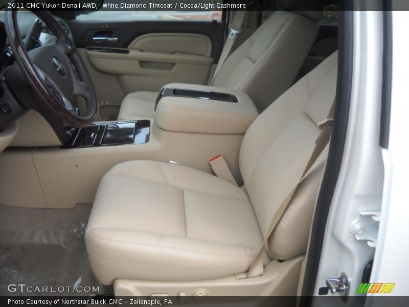 White Diamond Tintcoat / Cocoa/Light Cashmere 2011 GMC Yukon Denali AWD