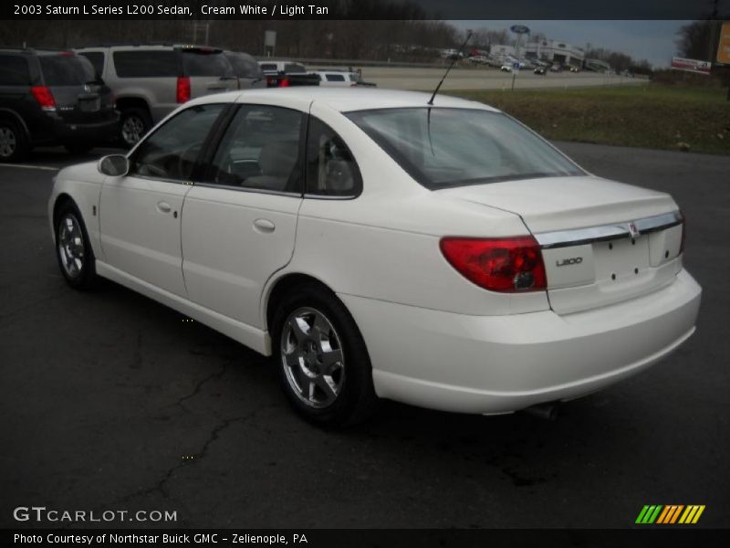 Cream White / Light Tan 2003 Saturn L Series L200 Sedan