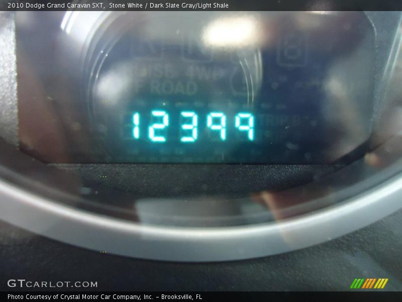 Stone White / Dark Slate Gray/Light Shale 2010 Dodge Grand Caravan SXT