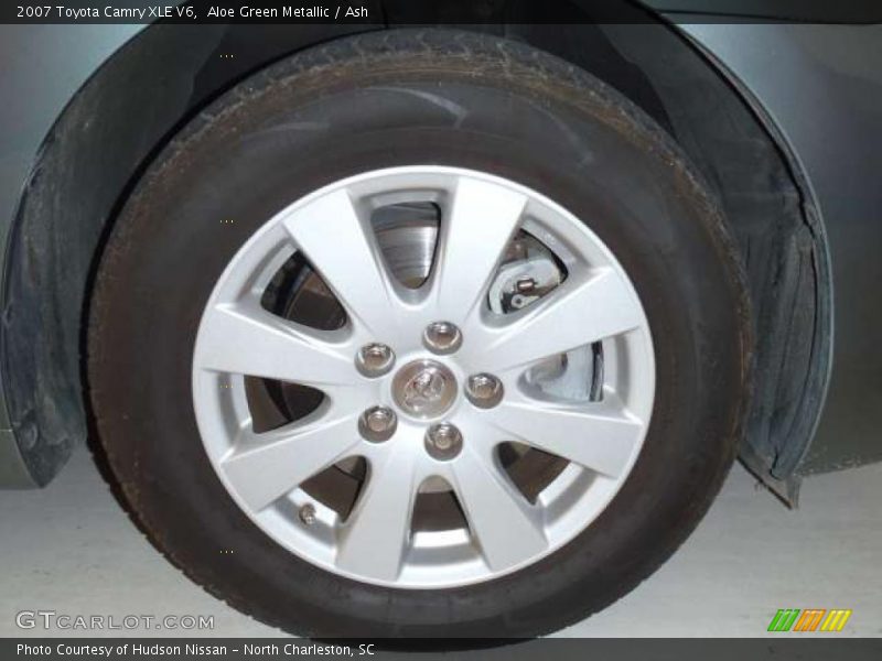 Aloe Green Metallic / Ash 2007 Toyota Camry XLE V6
