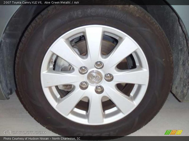 Aloe Green Metallic / Ash 2007 Toyota Camry XLE V6