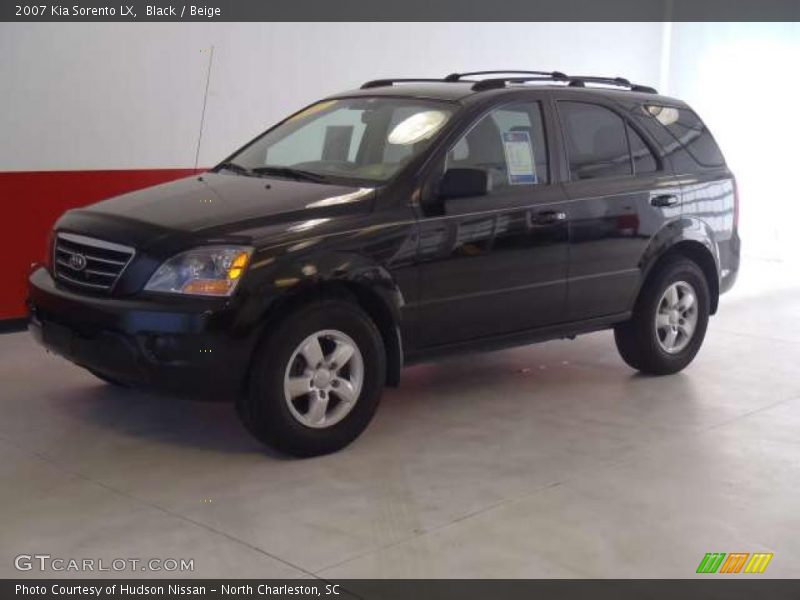 Black / Beige 2007 Kia Sorento LX