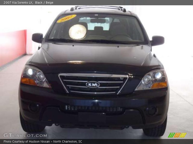 Black / Beige 2007 Kia Sorento LX