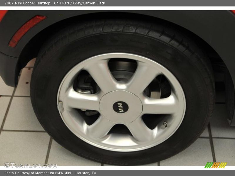 Chili Red / Grey/Carbon Black 2007 Mini Cooper Hardtop