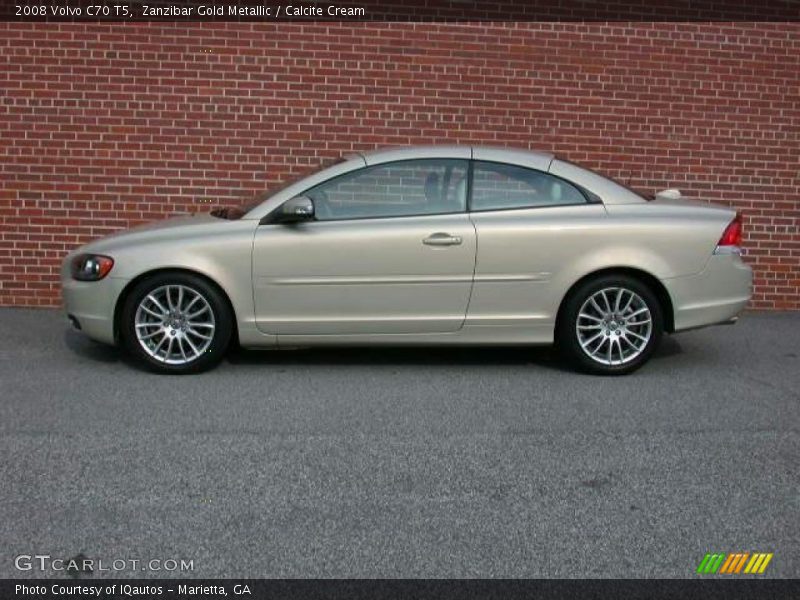 Zanzibar Gold Metallic / Calcite Cream 2008 Volvo C70 T5