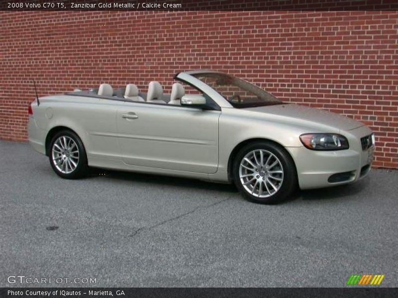 Zanzibar Gold Metallic / Calcite Cream 2008 Volvo C70 T5