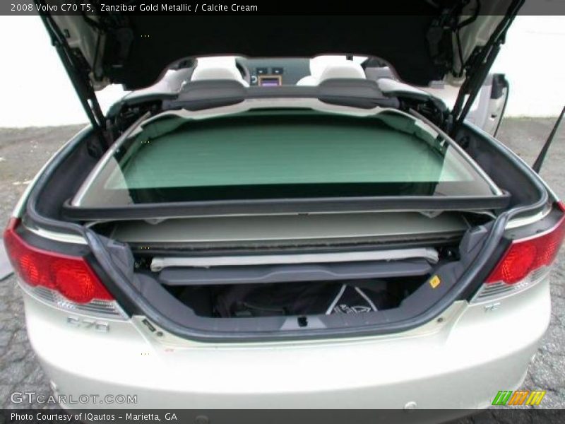 Zanzibar Gold Metallic / Calcite Cream 2008 Volvo C70 T5