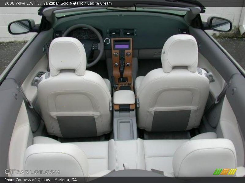 Zanzibar Gold Metallic / Calcite Cream 2008 Volvo C70 T5