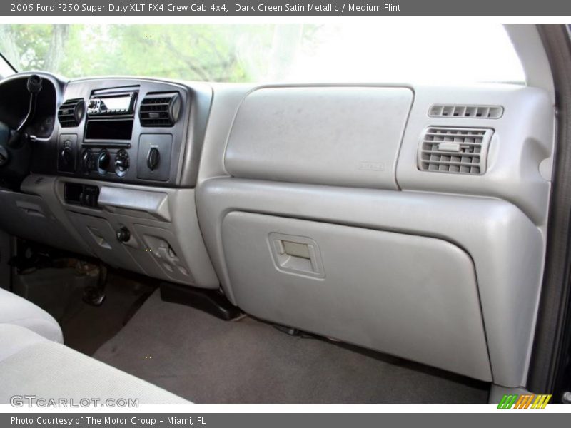Dark Green Satin Metallic / Medium Flint 2006 Ford F250 Super Duty XLT FX4 Crew Cab 4x4