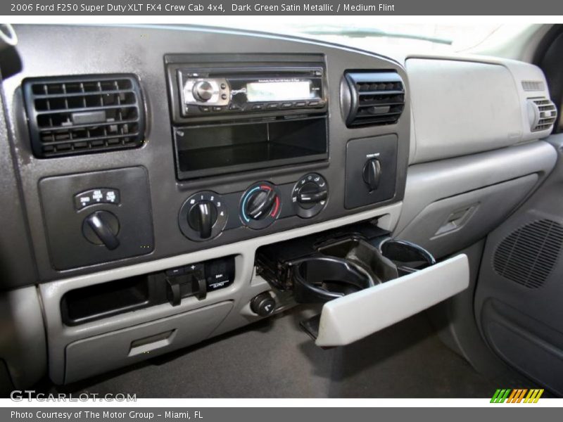 Dark Green Satin Metallic / Medium Flint 2006 Ford F250 Super Duty XLT FX4 Crew Cab 4x4