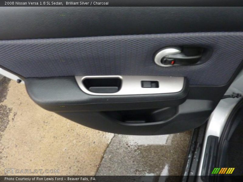 Brilliant Silver / Charcoal 2008 Nissan Versa 1.8 SL Sedan