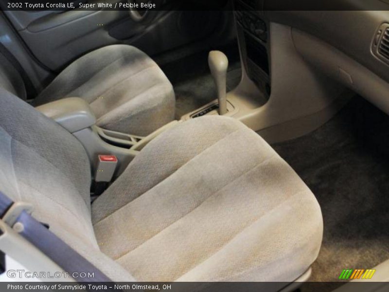 Super White / Pebble Beige 2002 Toyota Corolla LE