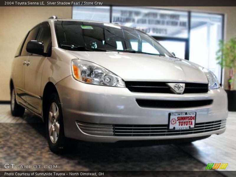 Silver Shadow Pearl / Stone Gray 2004 Toyota Sienna LE