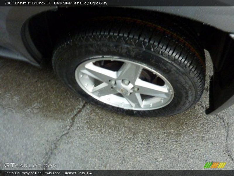Dark Silver Metallic / Light Gray 2005 Chevrolet Equinox LT