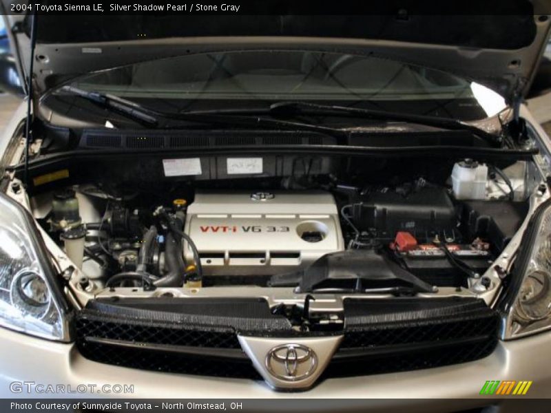 Silver Shadow Pearl / Stone Gray 2004 Toyota Sienna LE